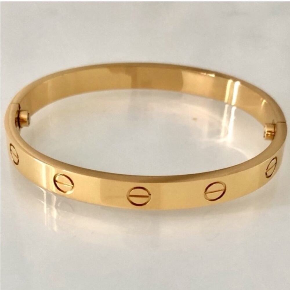 Stamped Love Bangle Bracelet No Stones Gold Plated - Picture 5 of 9